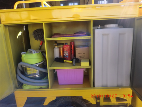 蒸汽洗車機內(nèi)部配置展示